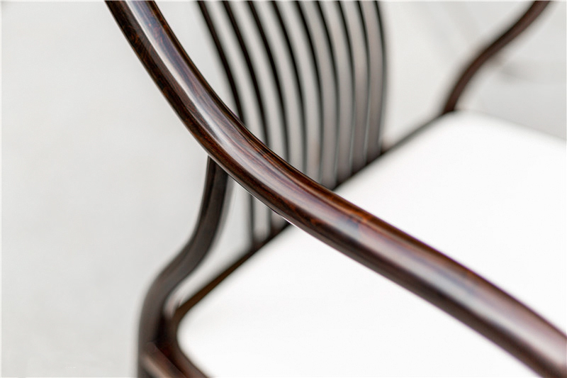 实木家具的清洁方法